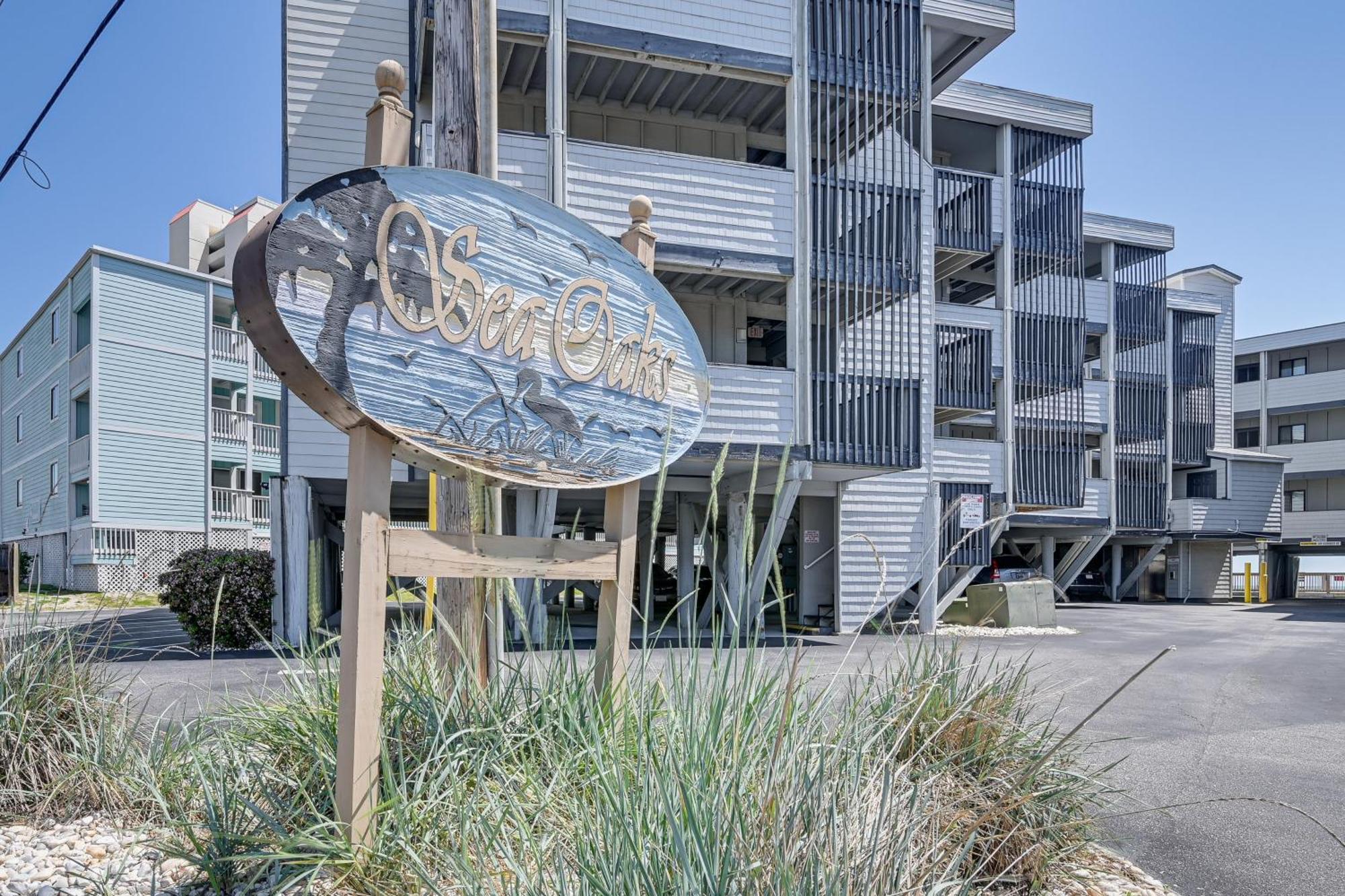 Coastal Condo On Beach With Community Pool Access! Myrtle Beach Zewnętrze zdjęcie