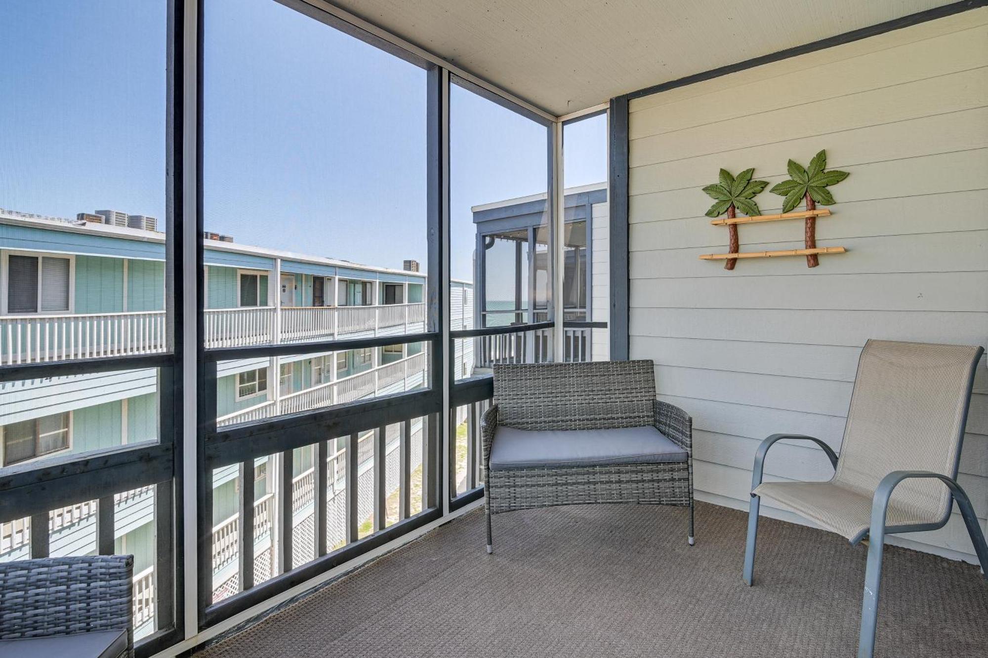 Coastal Condo On Beach With Community Pool Access! Myrtle Beach Zewnętrze zdjęcie