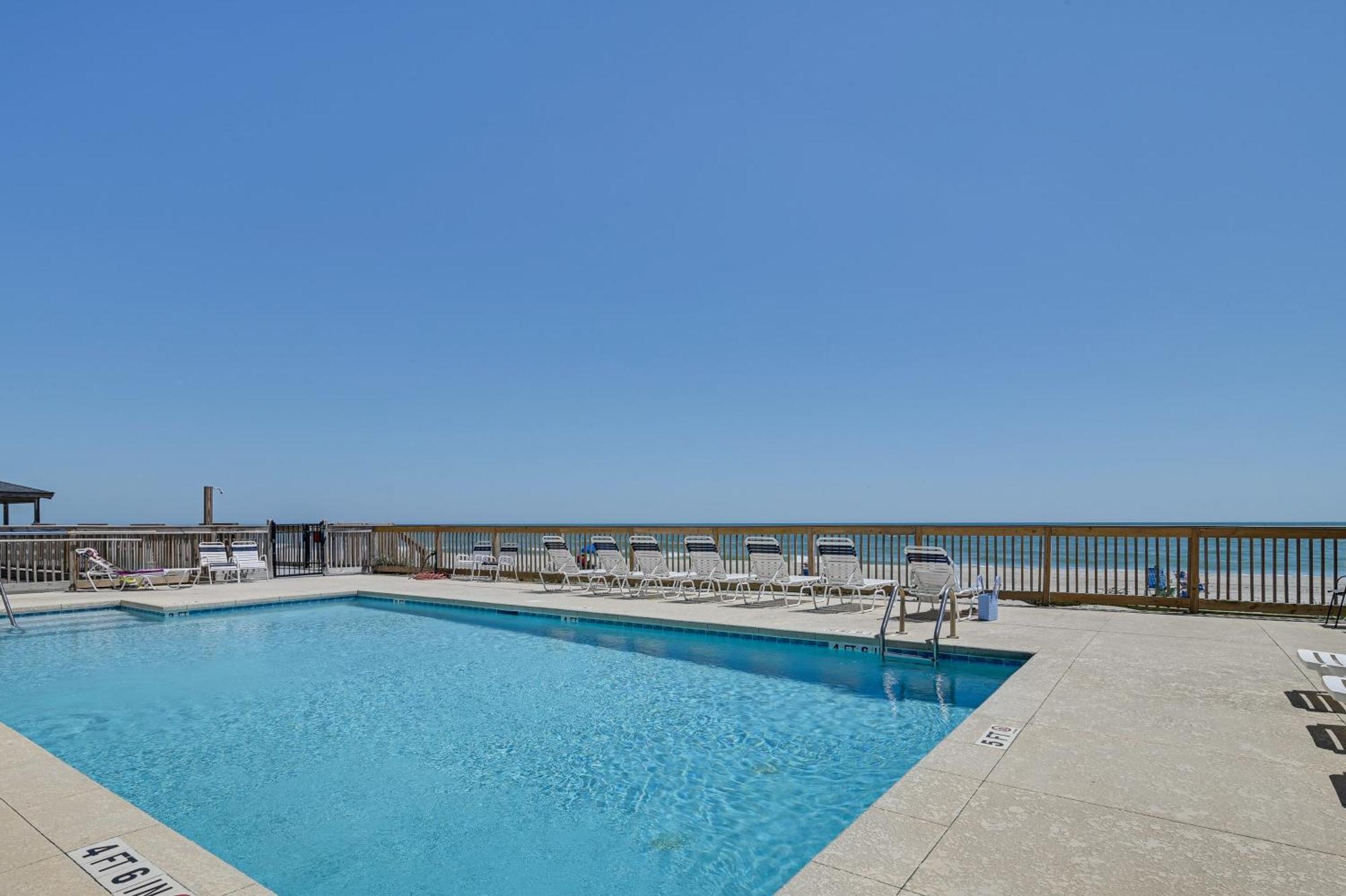 Coastal Condo On Beach With Community Pool Access! Myrtle Beach Zewnętrze zdjęcie